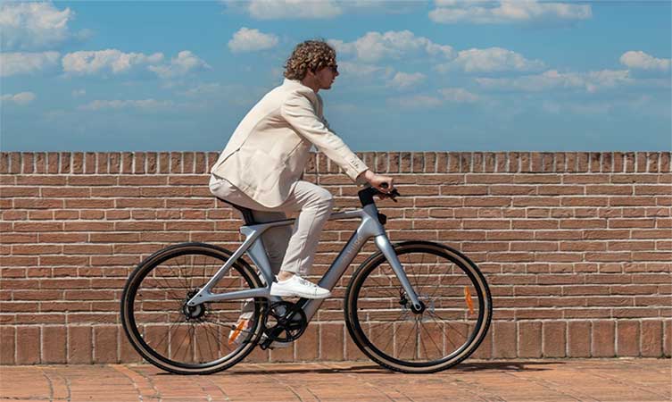 Carbon Elektrische Fiets: Lichtgewicht, Krachtig en Duurzaam – Ontdek de Magie van Fiido’s Fiido Air