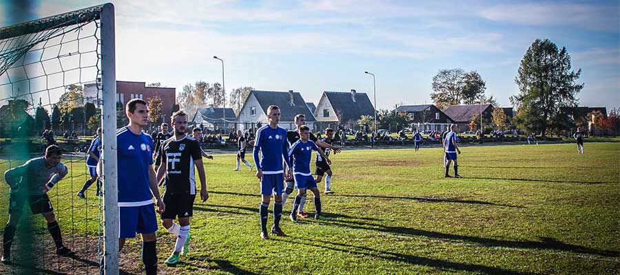 De verborgen geldstromen achter het Nederlandse amateurvoetbal