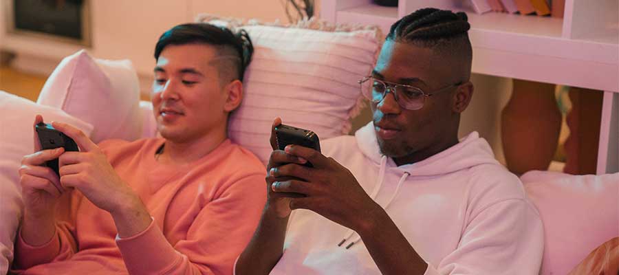 Gokken Onderweg: De Opkomst van Mobiele Casino’s in Nederland