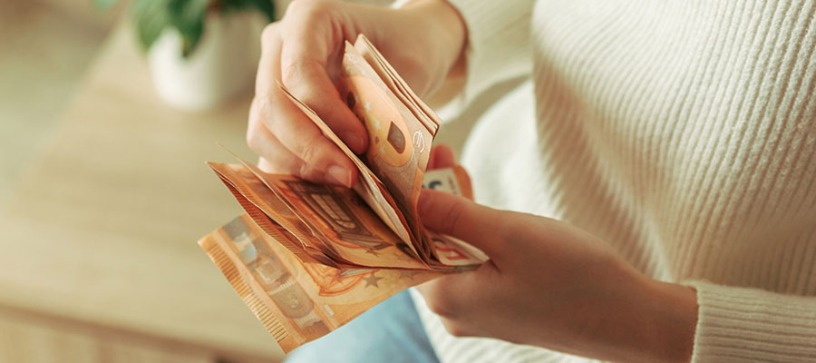 Auto nodig voor de uitwedstrijden? Zo financier je die!